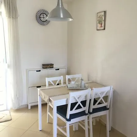 Holiday Апартаменты