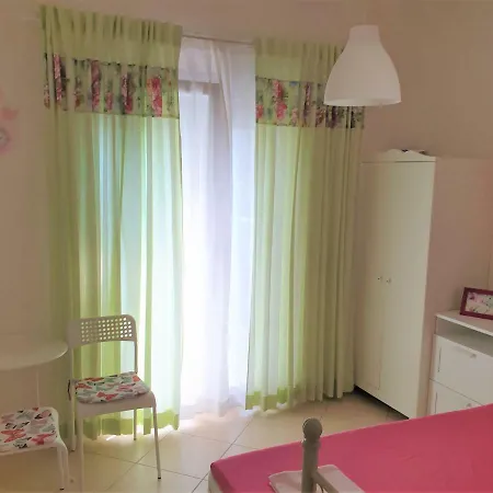 Apartment Holiday *